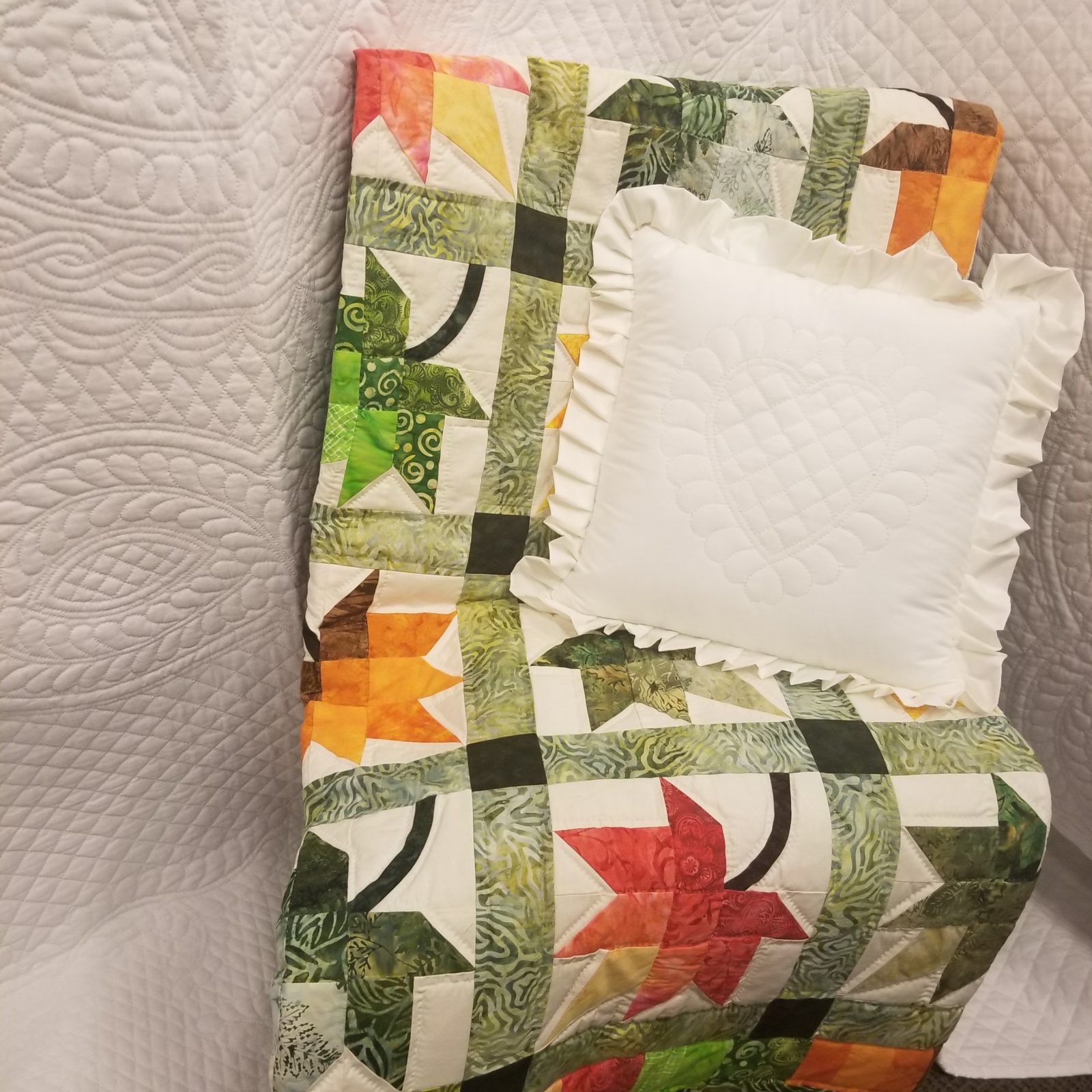 Autumn Splendor XL Throw Quilt Family Farm Handcrafts