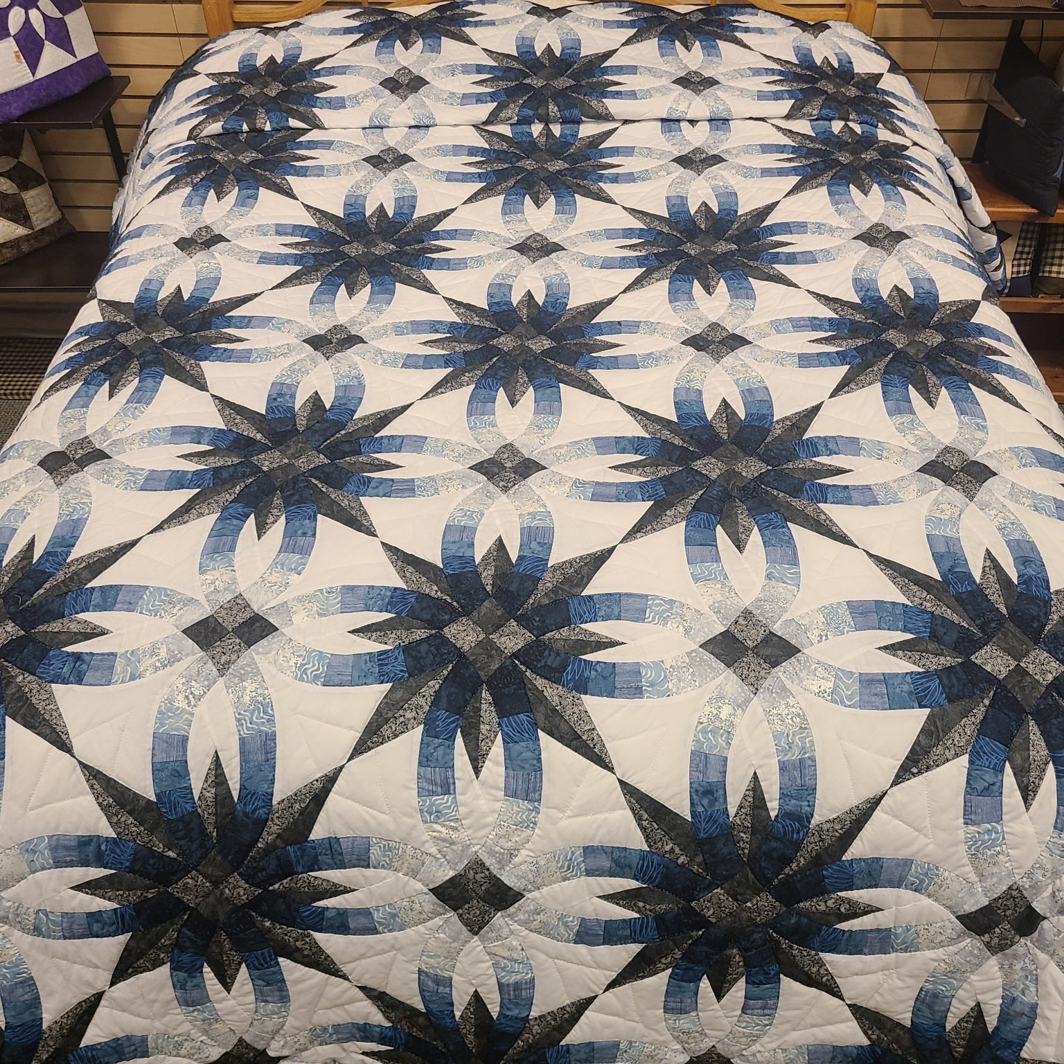 Star Wedding Ring QuiltQueen Family Farm Handcrafts