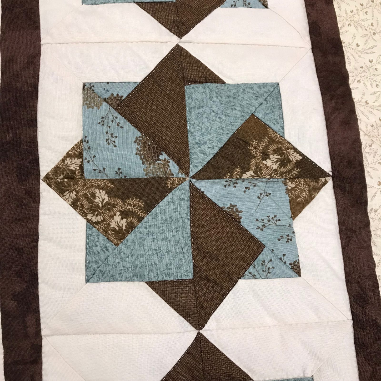 Queen size Quilt Spin Star Handmade Quilt Family Farm Quilts