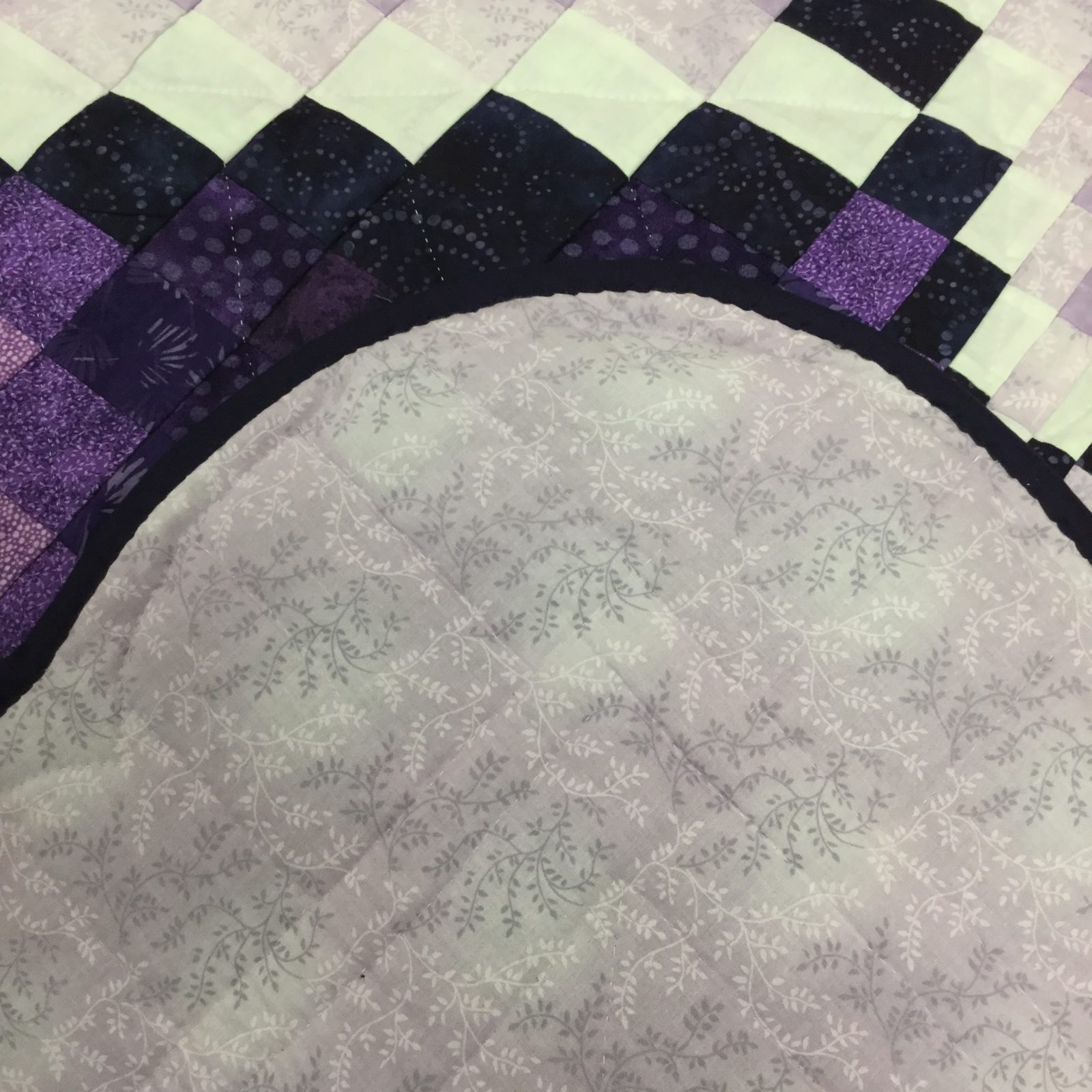 Bed Quilts Amish Made Bed Quilts For Sale Family Farm Handcrafts