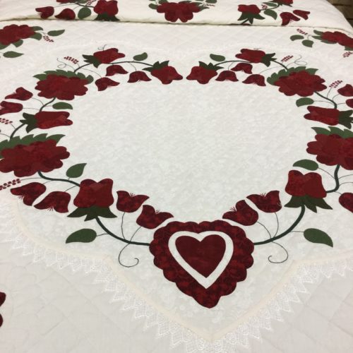 Lacy Heart of Roses - Queen - Family Farm Handcrafts