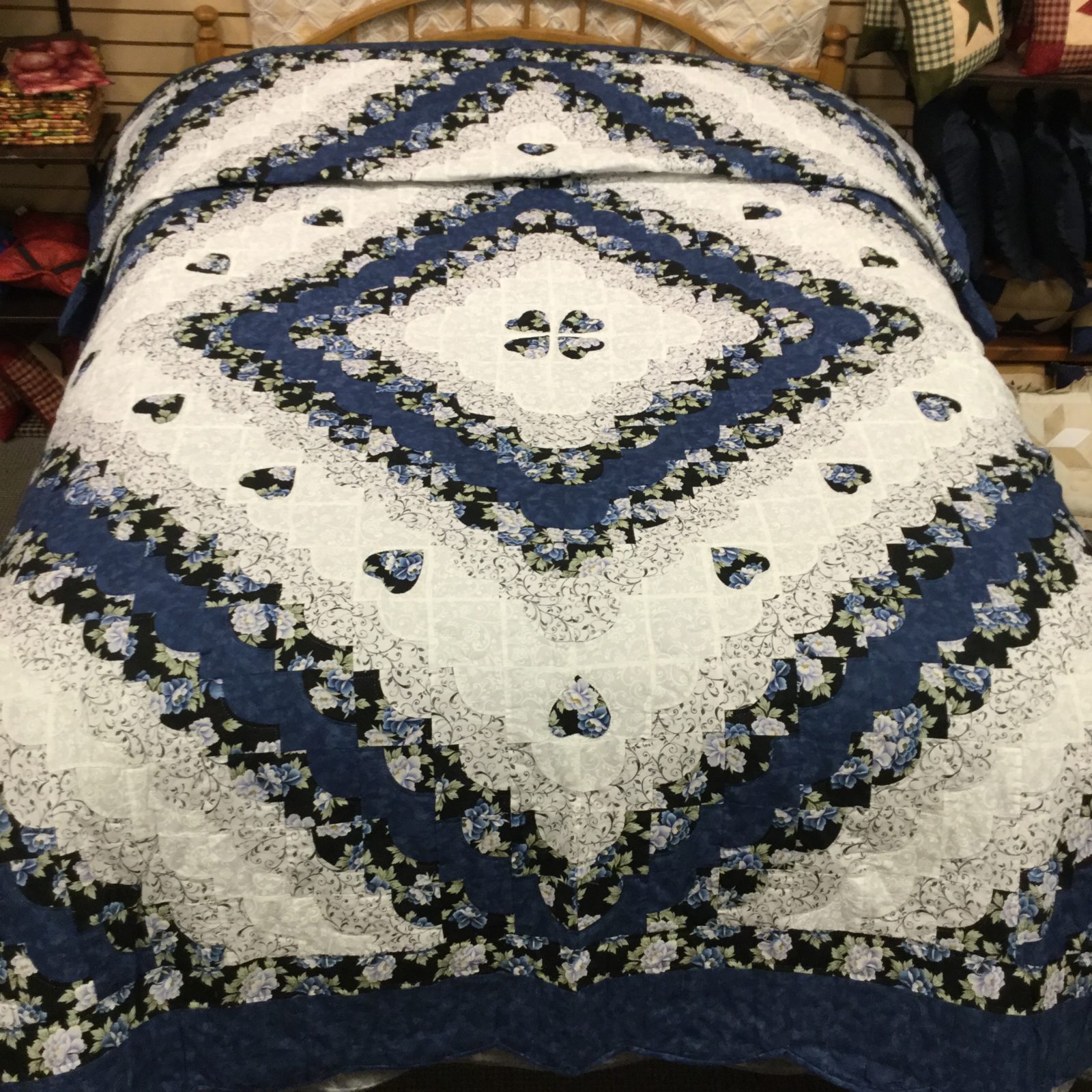 Queen Size Quilts Hearts All Around Quilt Family Farm Handcrafts