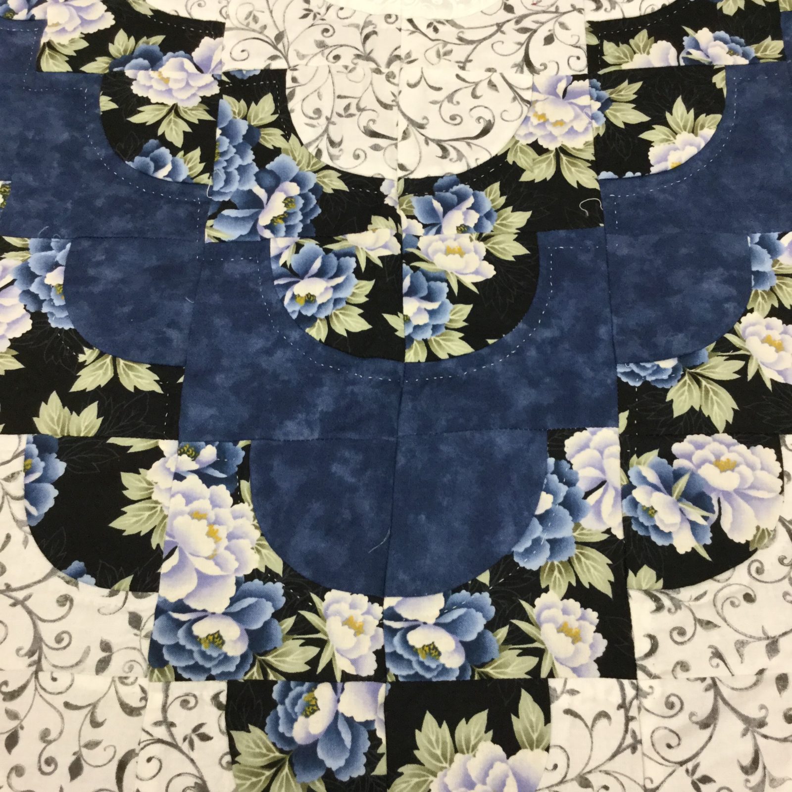 Queen Size Quilts Hearts All Around Quilt Family Farm Handcrafts