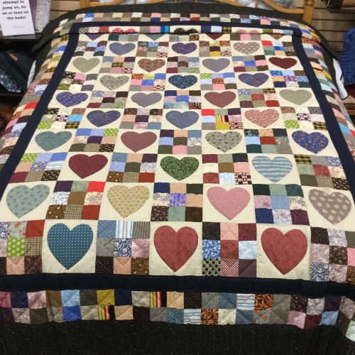 Country Hearts Quilt - Twin - Family Farm Handcrafts