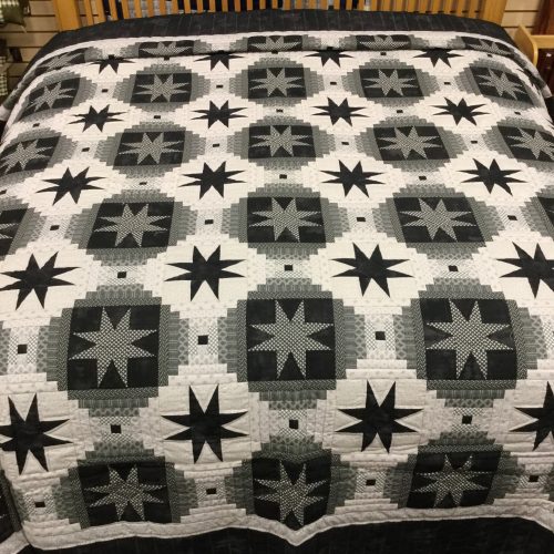 Eight Point Star Quilt - King - Family Farm Handcrafts