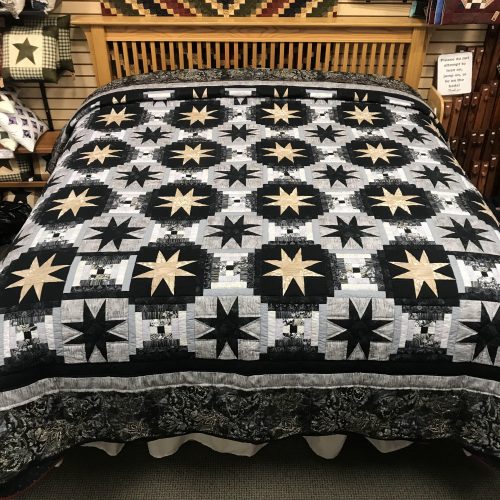 Eight Point Star Quilt - King- Family Farm Handcrafts