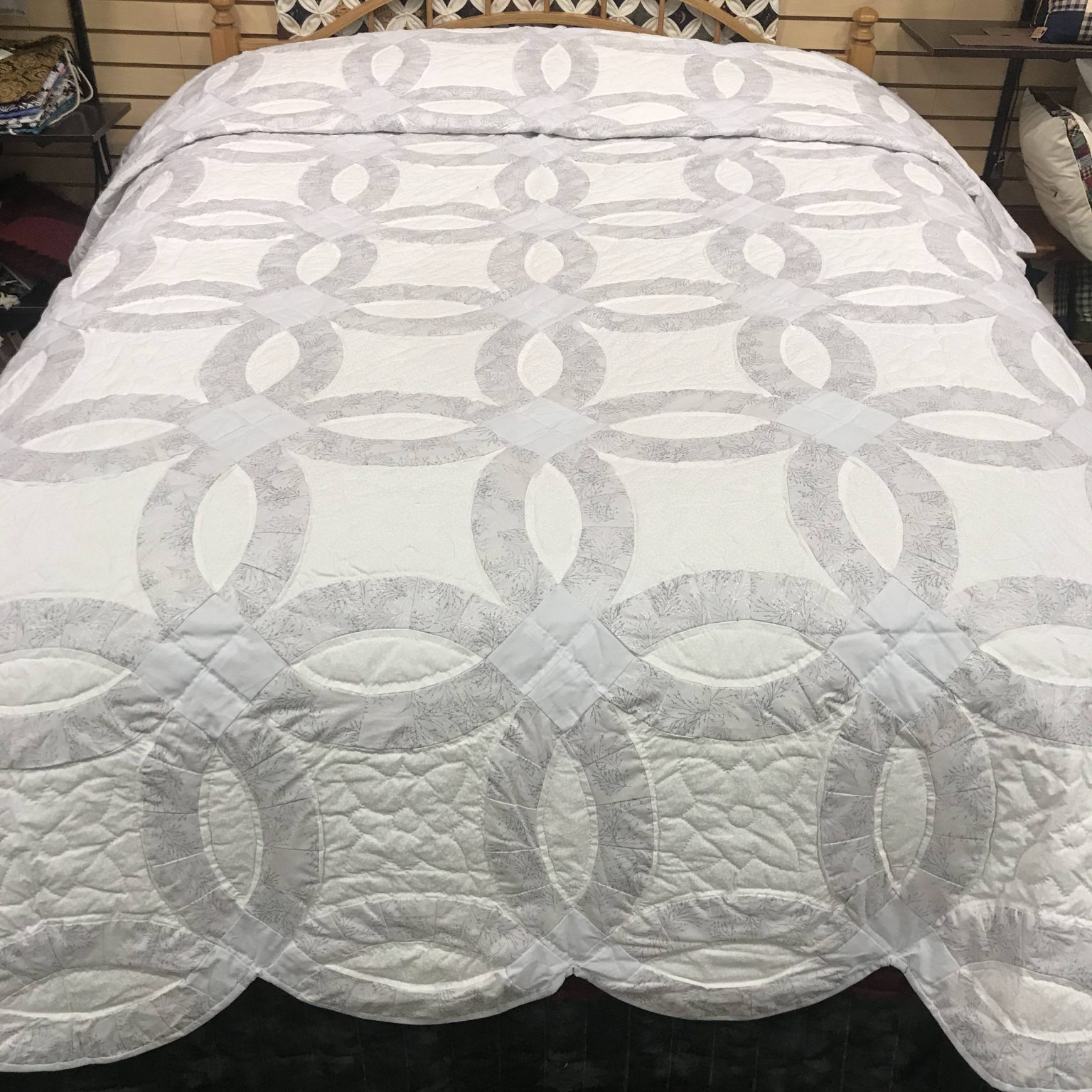 Wedding Ring QuiltQueen Family Farm Handcrafts