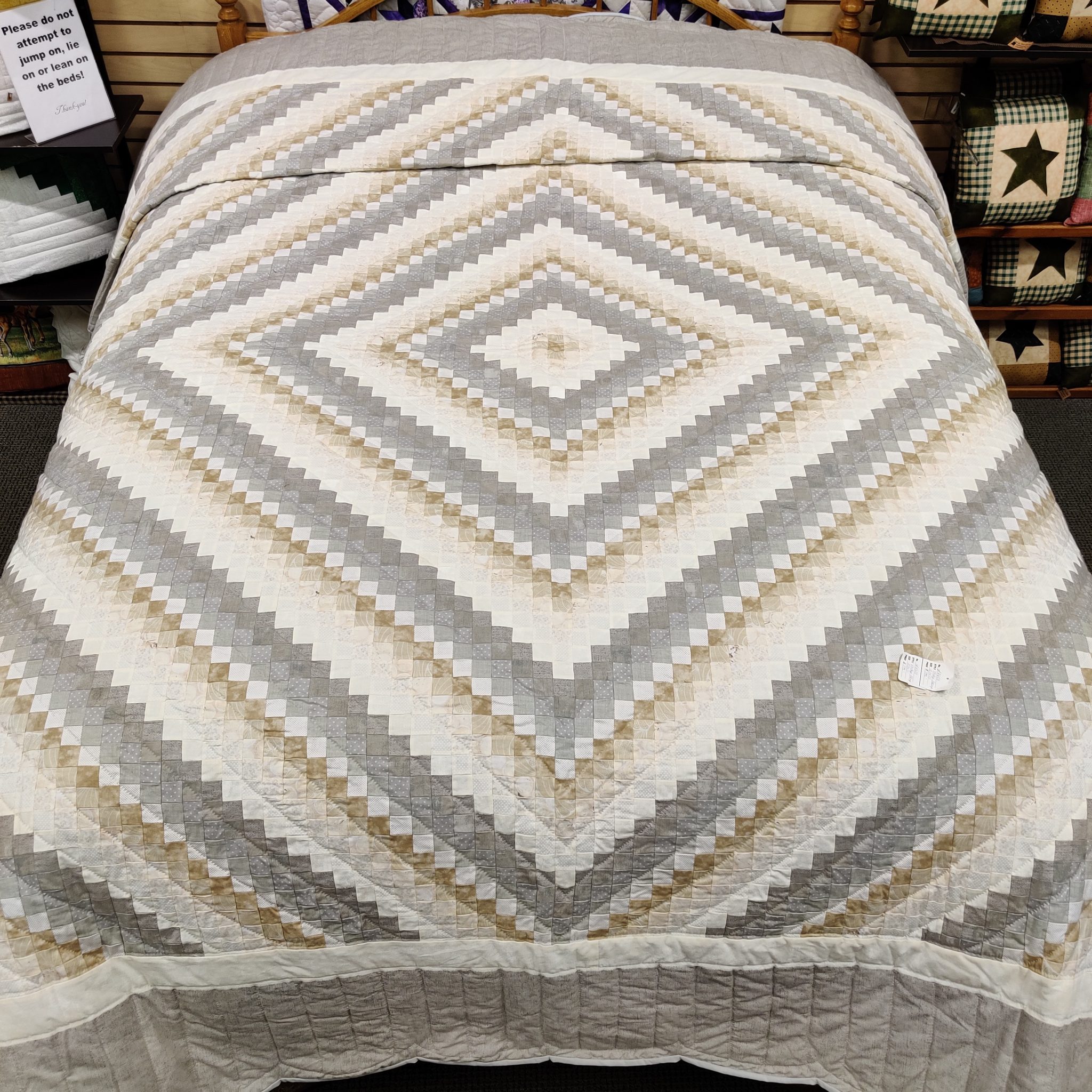 Buy Amish Quilts in our Online Store Hundreds to Choose From