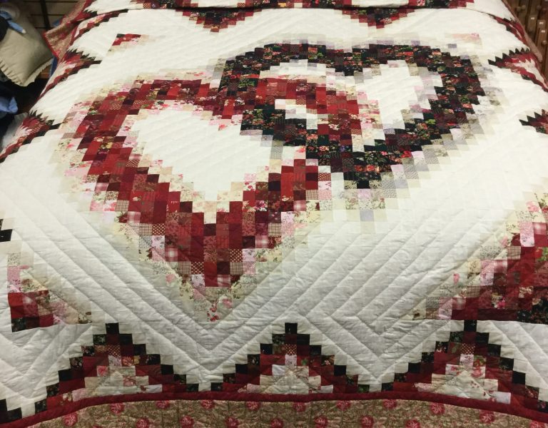 Buy Linking heart Bargello Quilts in Lancaster, PA